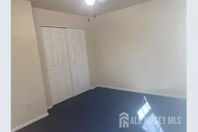 408 Woodbridge Commons Way, Iselin, NJ 08830 - Photo 11
