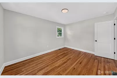 34 Larchmont Road, Edison, NJ 08837 - Photo 19