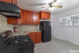 204 College Dr, Edison, NJ 08817 - Photo 3