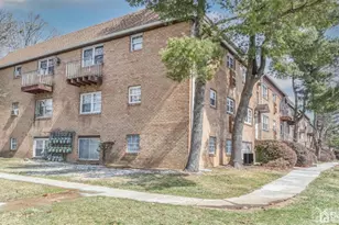 204 College Dr, Edison, NJ 08817 - Photo 15