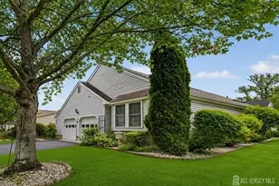 11 Canterbury Dr, Monroe Township, NJ 08831 - Photo 3