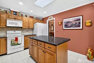 11 Canterbury Drive, Monroe Township, NJ 08831 - Photo 7