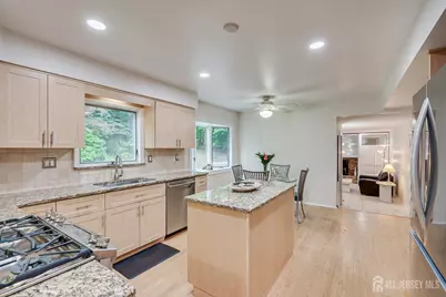 47 Buffalo Run, East Brunswick Township, NJ 08816 - Photo 15