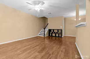 19 Delavan Ct, New Brunswick, NJ 08901 - Photo 9