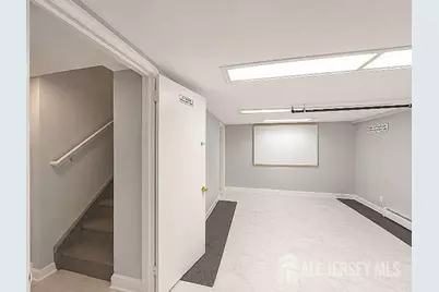281 E Main Street E, Somerville, NJ 08876 - Photo 31