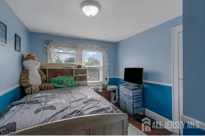 110 Parker Street, Middlesex, NJ 08846 - Photo 17