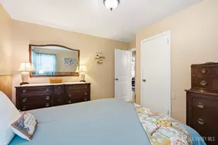 9 Brox Rd, Edison, NJ 08817 - Photo 19