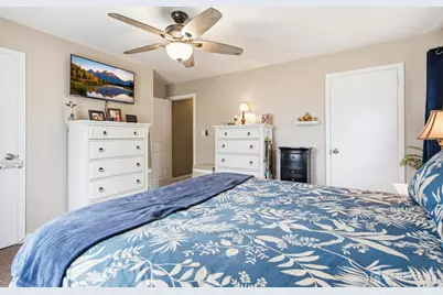 9 Brox Road, Edison, NJ 08817 - Photo 15
