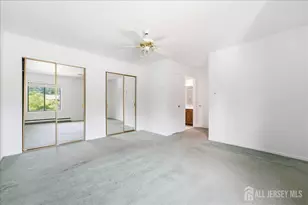 162 Cross Slope Ct, Manalapan Township, NJ 07726 - Photo 5
