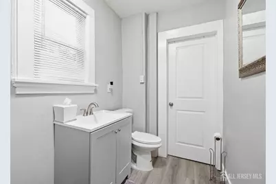 375 Miller Street, Union Township, NJ 07088 - Photo 9