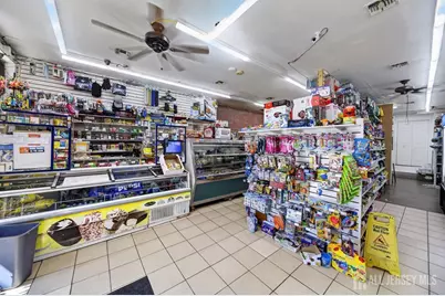 367 Division Street, Perth Amboy, NJ 08861 - Photo 5