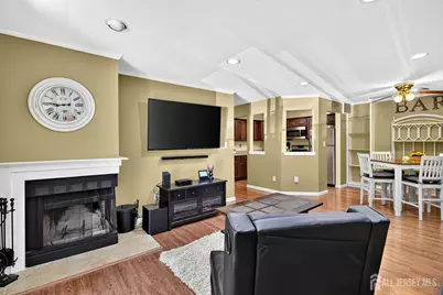 204 Raintree Court, Helmetta, NJ 08828 - Photo 11