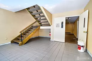 204 Raintree Ct, Helmetta, NJ 08828 - Photo 23