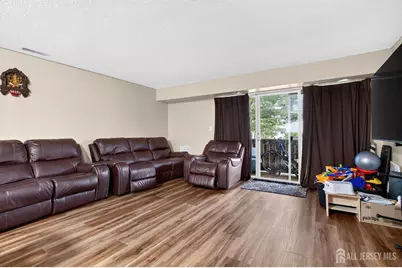 619 Aspen Drive, Plainsboro Township, NJ 08536 - Photo 7