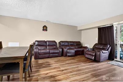 619 Aspen Drive, Plainsboro Township, NJ 08536 - Photo 5
