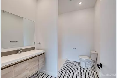 21 Station Place #401, Metuchen, NJ 08840 - Photo 15