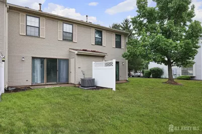 243 Hampshire Court, Piscataway Township, NJ 08854 - Photo 17