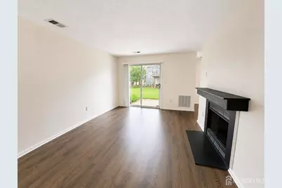 47 Tanglewood Court, South Brunswick Township, NJ 08852 - Photo 3