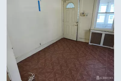 71 S Ward Street S, New Brunswick, NJ 08901 - Photo 9