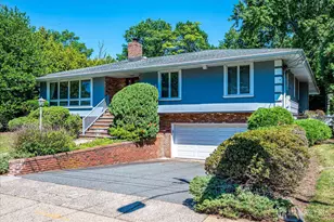 25 Marshall Dr, Edison, NJ 08817 - Photo 3