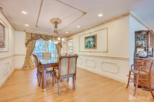 25 Marshall Dr, Edison, NJ 08817 - Photo 11