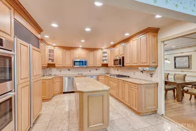 25 Marshall Drive, Edison, NJ 08817 - Photo 15