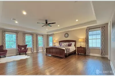 232 W Shirley Avenue W, Edison, NJ 08820 - Photo 29