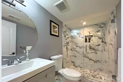 232 W Shirley Avenue W, Edison, NJ 08820 - Photo 51