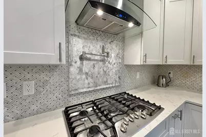232 W Shirley Avenue W, Edison, NJ 08820 - Photo 21