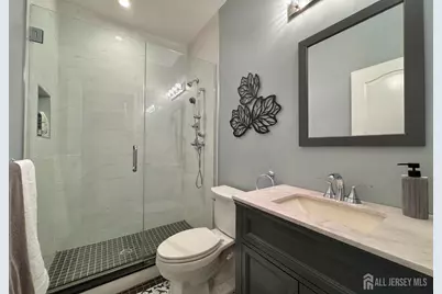 232 W Shirley Avenue W, Edison, NJ 08820 - Photo 27
