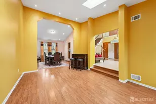 9 Chipwood Ln, North Brunswick Township, NJ 08902 - Photo 17