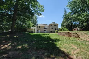 9 Paris Ave, Edison, NJ 08820 - Photo 3