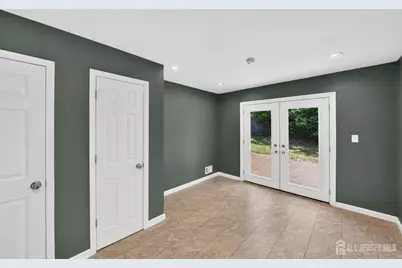 8 Alpine Court, East Brunswick Township, NJ 08816 - Photo 7