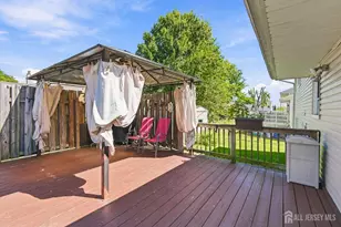 118 Markowitz St, Carteret, NJ 07008 - Photo 25