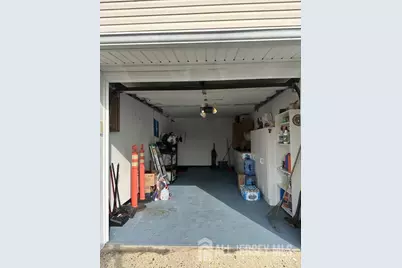 118 Markowitz Street, Carteret, NJ 07008 - Photo 9