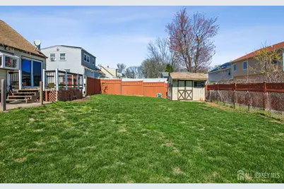 33 Adams St Street, Iselin, NJ 08830 - Photo 23