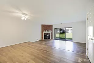 42 E O'Neill Ct, Lawrence Township, NJ 08648 - Photo 7