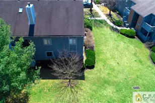 8203 Tamarron Dr, Plainsboro Township, NJ 08536 - Photo 5