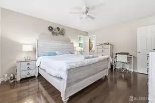 24 Wilk Rd, Edison, NJ 08837 - Photo 25