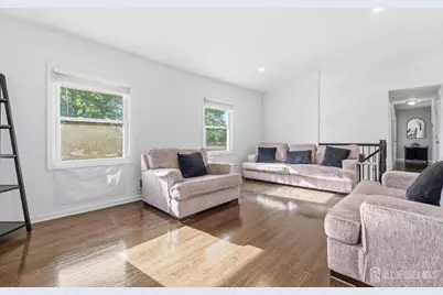 24 Wilk Road, Edison, NJ 08837 - Photo 7