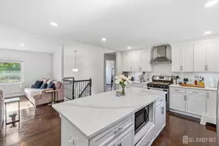 24 Wilk Rd, Edison, NJ 08837 - Photo 13