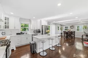 24 Wilk Rd, Edison, NJ 08837 - Photo 9