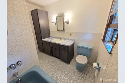 240 Central Avenue, Piscataway Township, NJ 08854 - Photo 23
