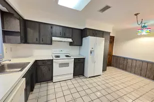 240 Central Ave, Piscataway Township, NJ 08854 - Photo 13