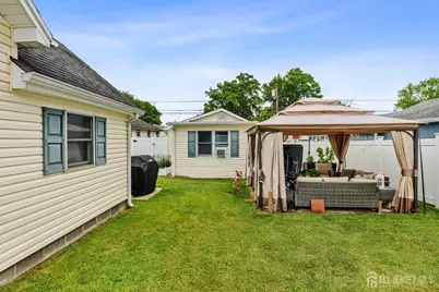 77 Pacific Boulevard, Old Bridge Township, NJ 07735 - Photo 5
