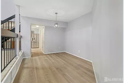 19 Linda Lane, Edison, NJ 08820 - Photo 5