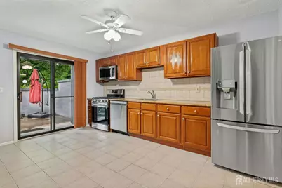 19 Linda Lane, Edison, NJ 08820 - Photo 7