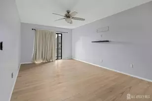 19 Linda Ln, Edison, NJ 08820 - Photo 15