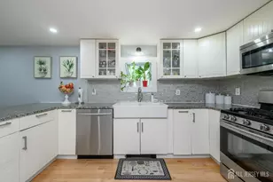 519 Calvert Rd, North Brunswick Township, NJ 08902 - Photo 13