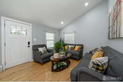 519 Calvert Road, North Brunswick Township, NJ 08902 - Photo 5
